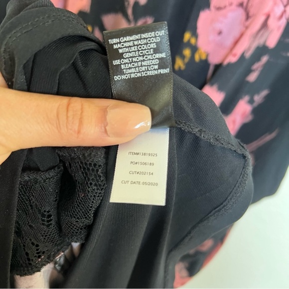 Torrid- Midi Floral Studio Knit Dress w/ Lace Trim- 2 - Picture 4 of 9